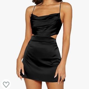 Cute dress with super flattering neckline